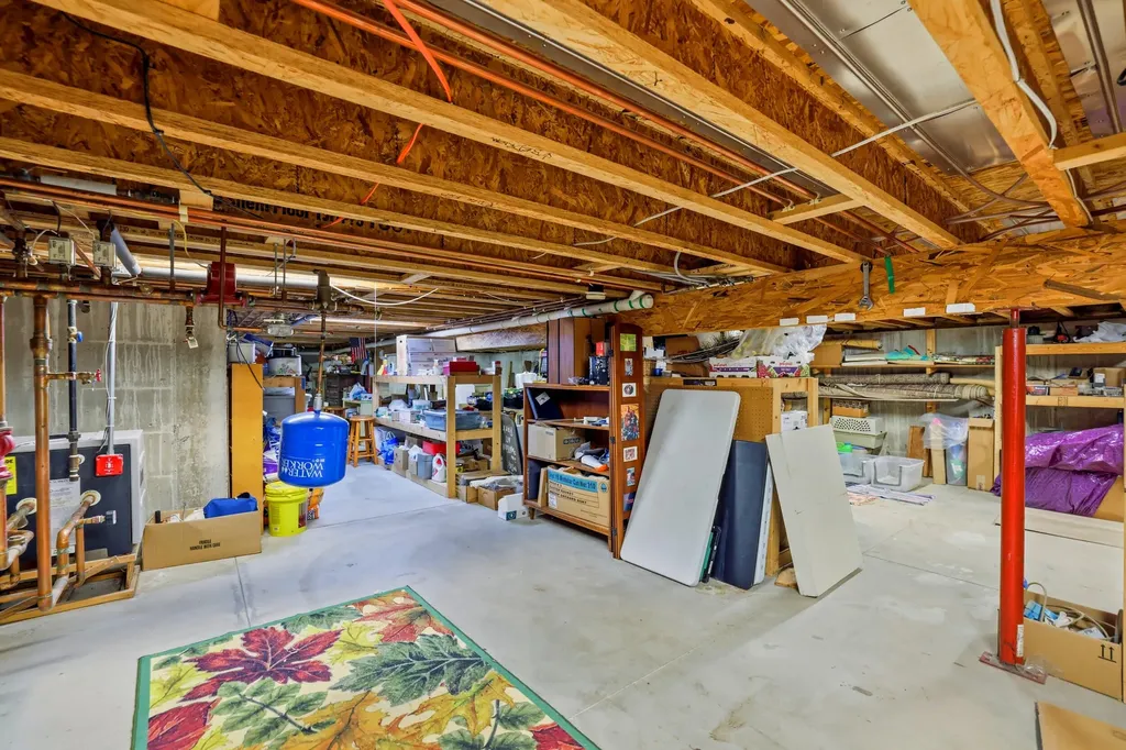 5550 Cozy Point Drive Croton Township MI 49337
