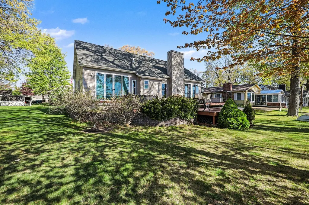5550 Cozy Point Drive Croton Township MI 49337
