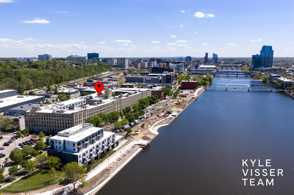 940 Monroe Avenue NW Grand Rapids City MI 49503