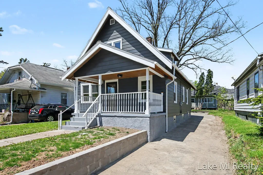 719 Leonard Street NE Grand Rapids City MI 49503