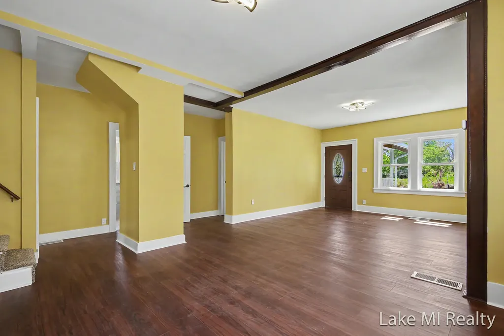 719 Leonard Street NE Grand Rapids City MI 49503