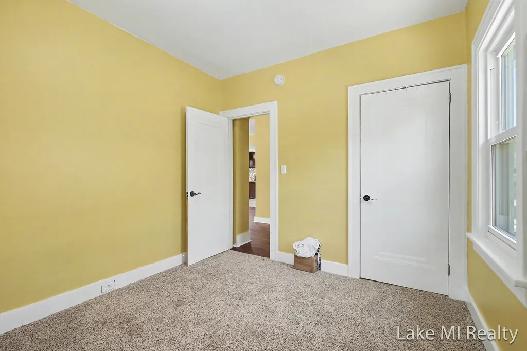 719 Leonard Street NE Grand Rapids City MI 49503