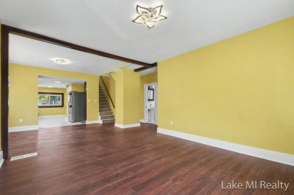 719 Leonard Street NE Grand Rapids City MI 49503