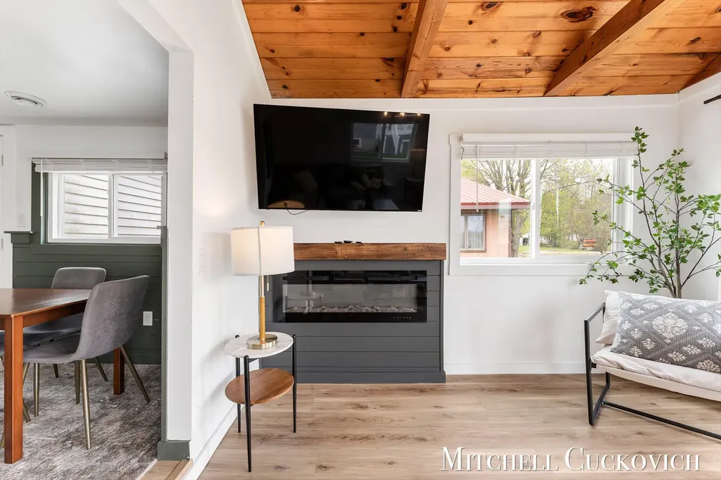 3367 Flint Drive Evergreen Township MI 48884