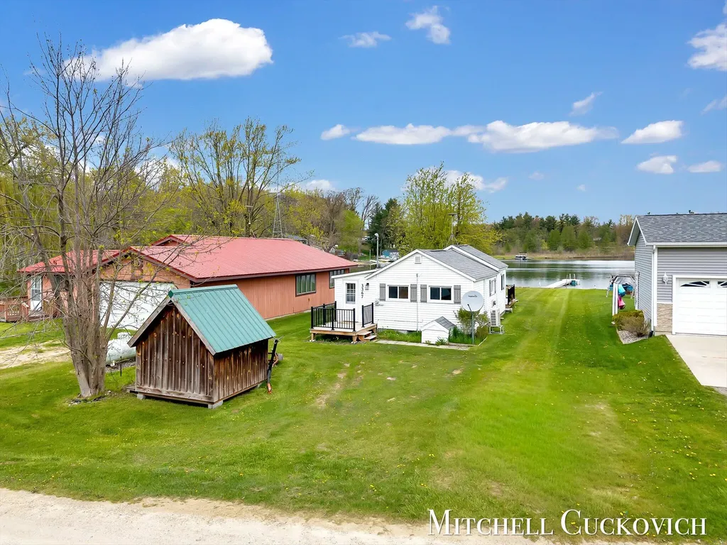 3367 Flint Drive Evergreen Township MI 48884