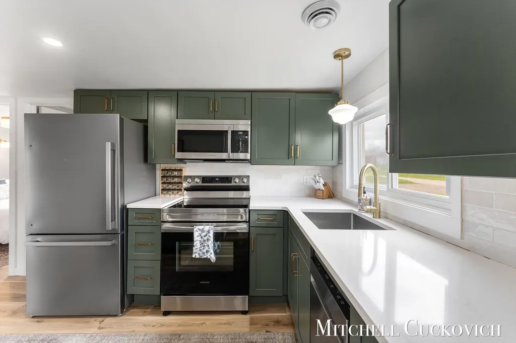 3367 Flint Drive Evergreen Township MI 48884