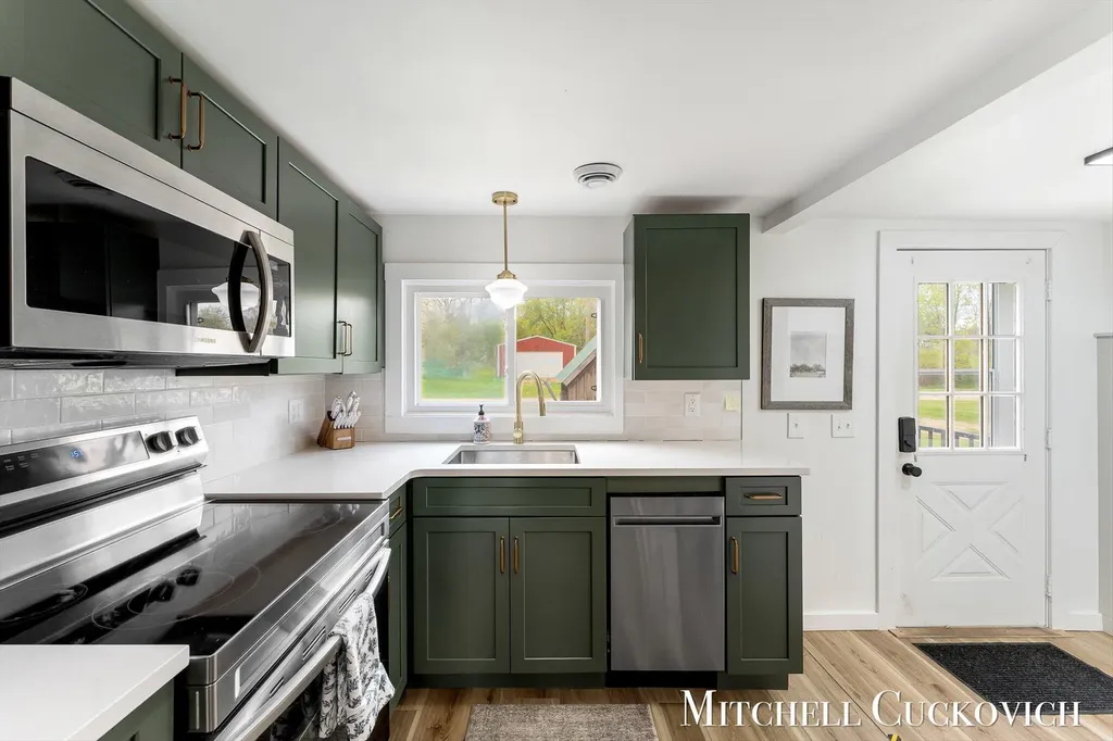 3367 Flint Drive Evergreen Township MI 48884