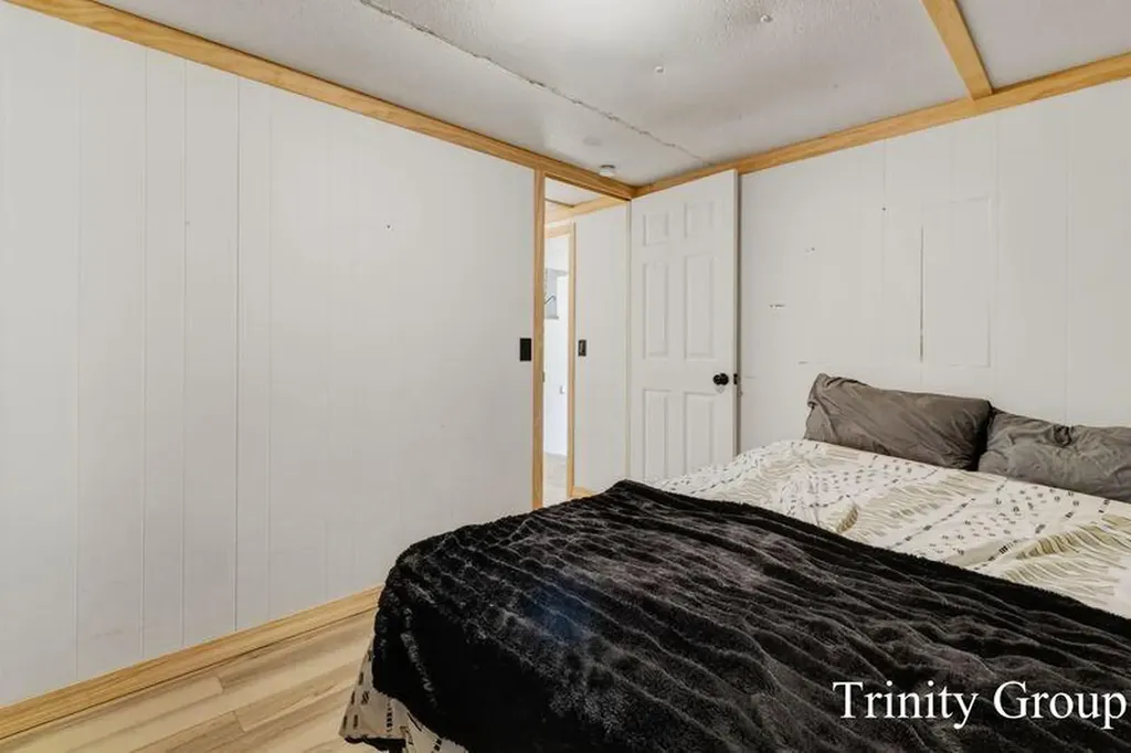 7615 S Croton Hardy Drive Croton Township MI 49337