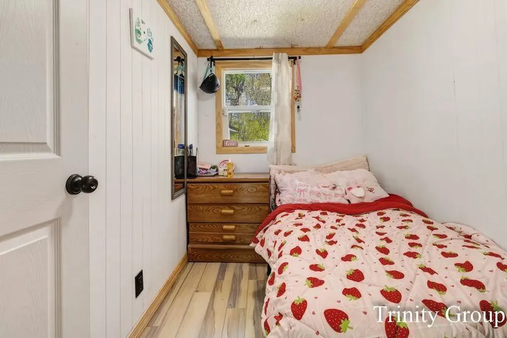 7615 S Croton Hardy Drive Croton Township MI 49337