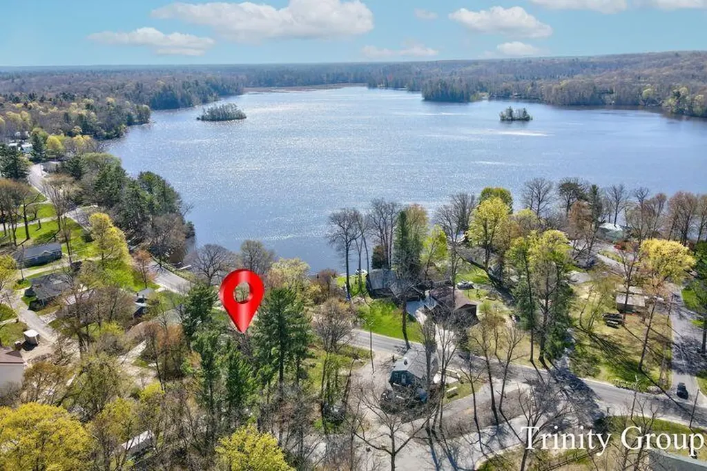 7615 S Croton Hardy Drive Croton Township MI 49337