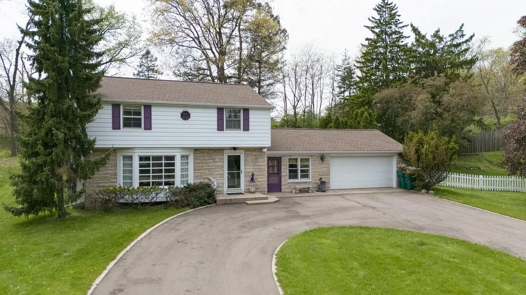 1734 Greenbriar Drive Portage City MI 49024