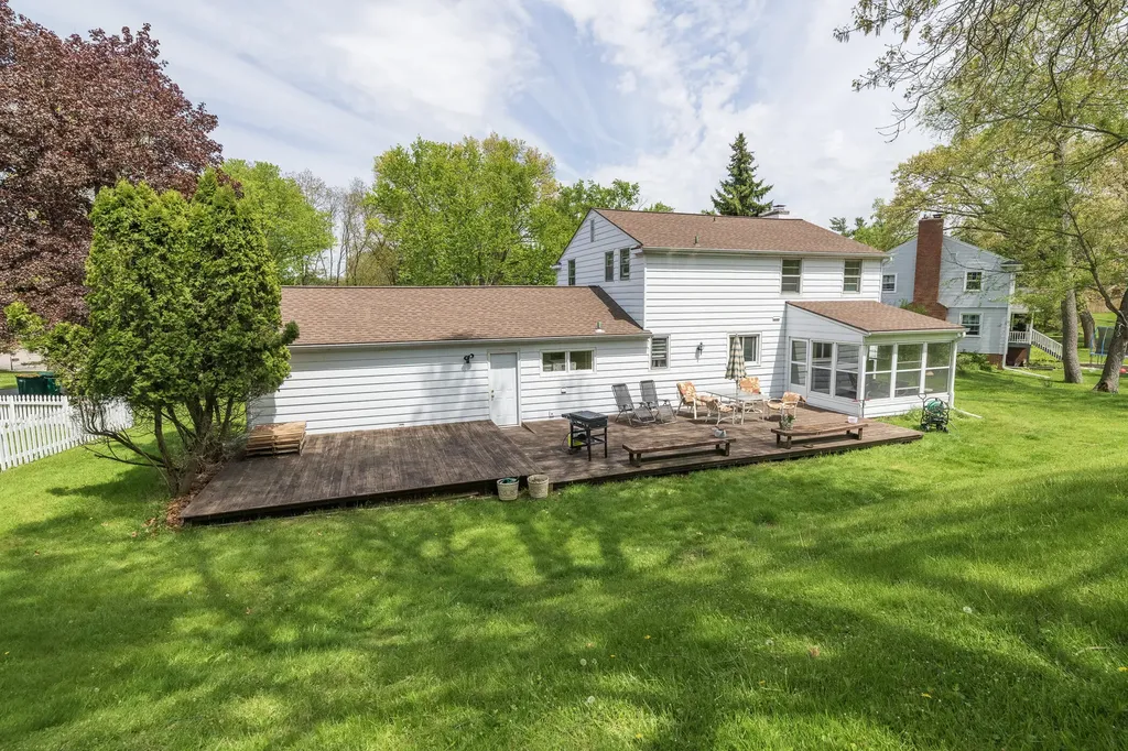 1734 Greenbriar Drive Portage City MI 49024