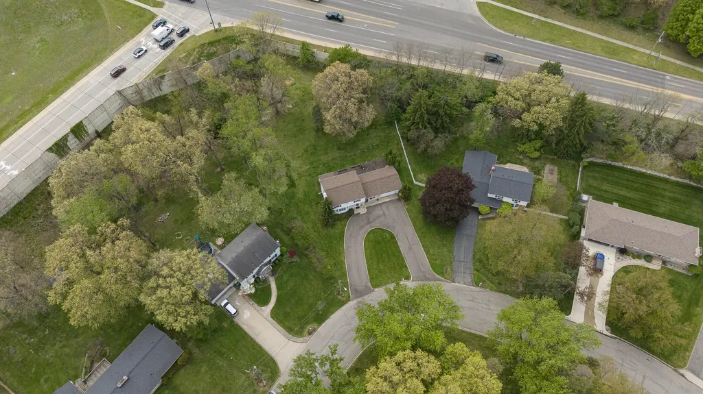 1734 Greenbriar Drive Portage City MI 49024