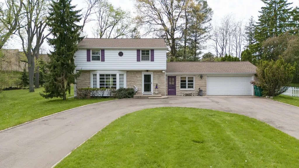 1734 Greenbriar Drive Portage City MI 49024