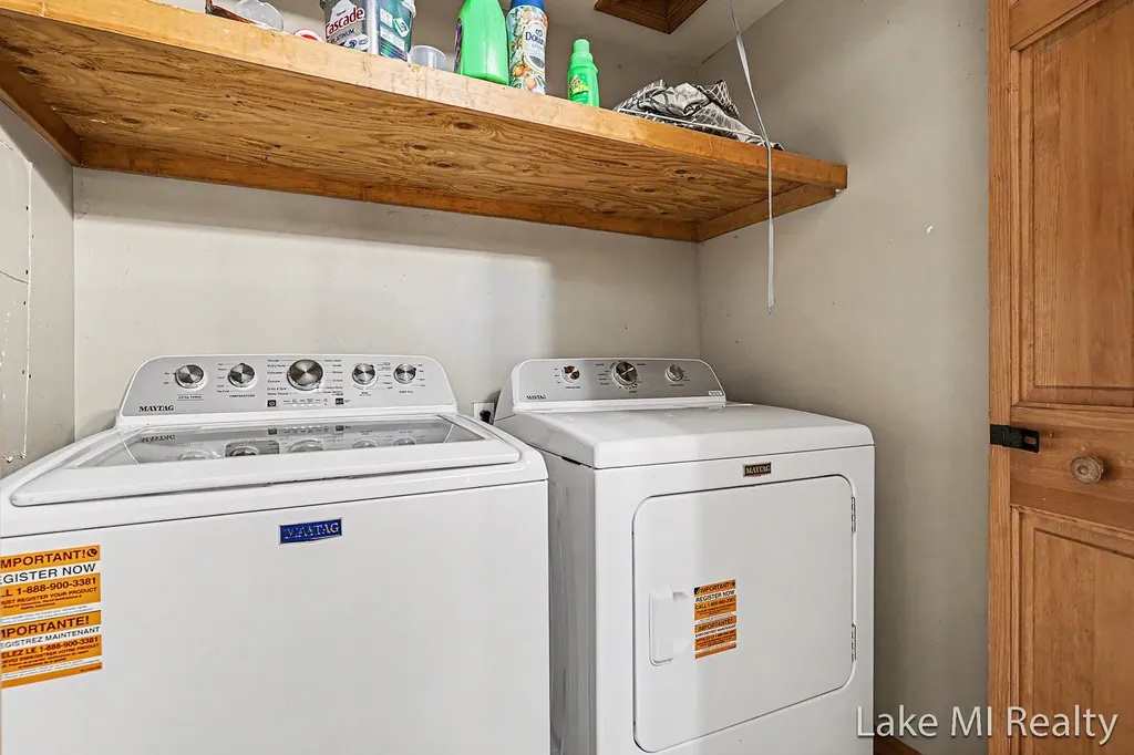 429 Pine Lake Court Holland Charter Township MI 49424