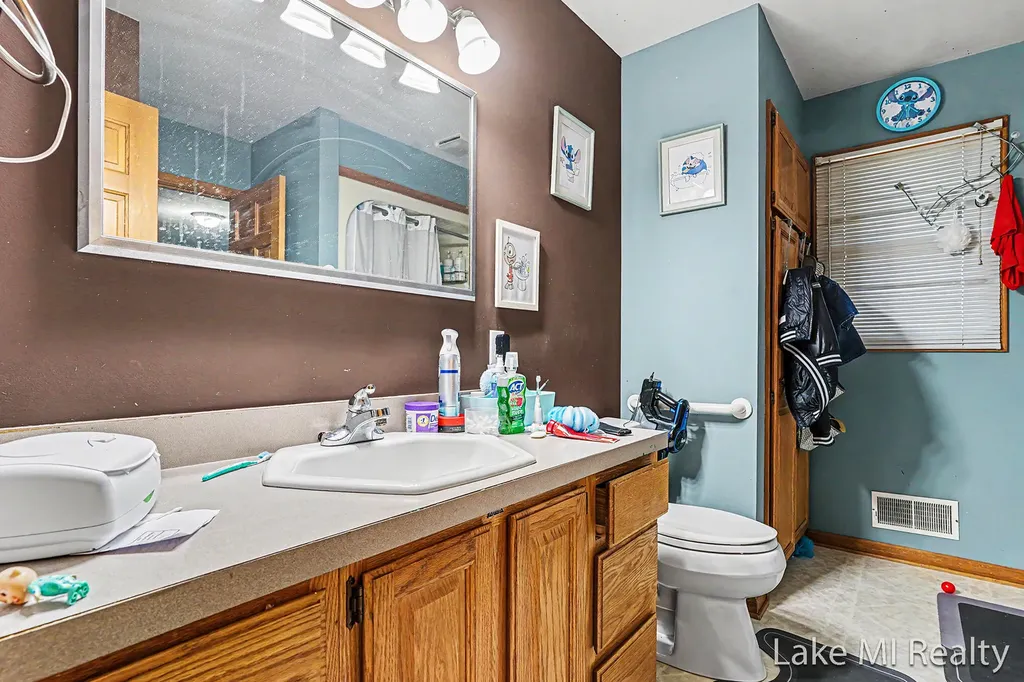 429 Pine Lake Court Holland Charter Township MI 49424