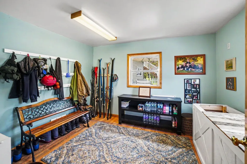 6987 E Beaverton Road Sheridan Township MI 48617