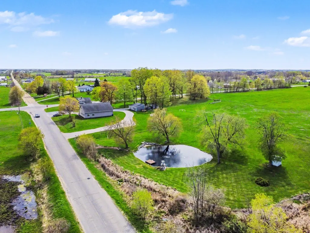 6987 E Beaverton Road Sheridan Township MI 48617