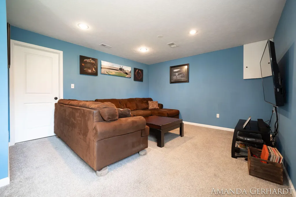 4105 44th Street SW Grandville City MI 49418