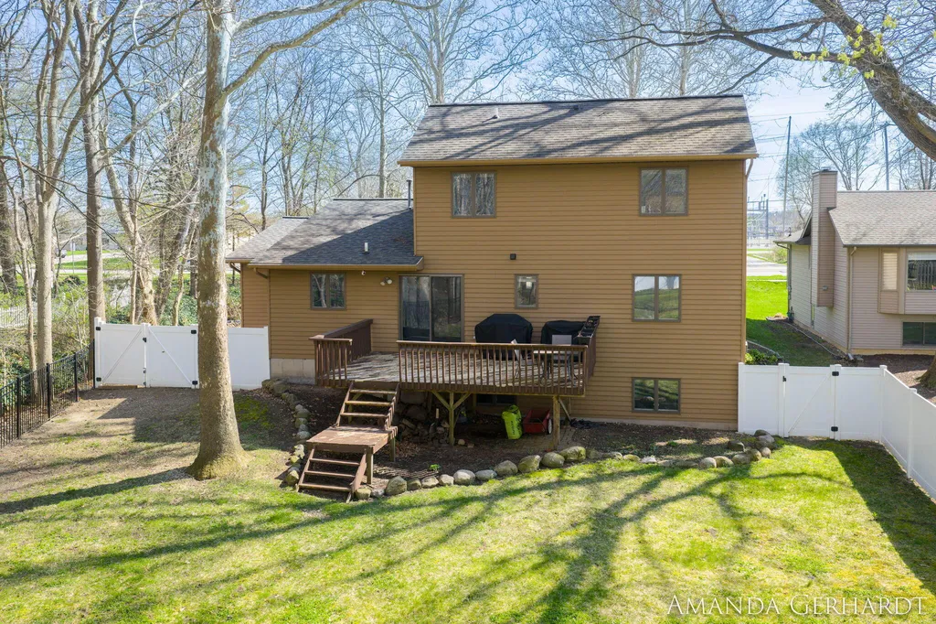 4105 44th Street SW Grandville City MI 49418