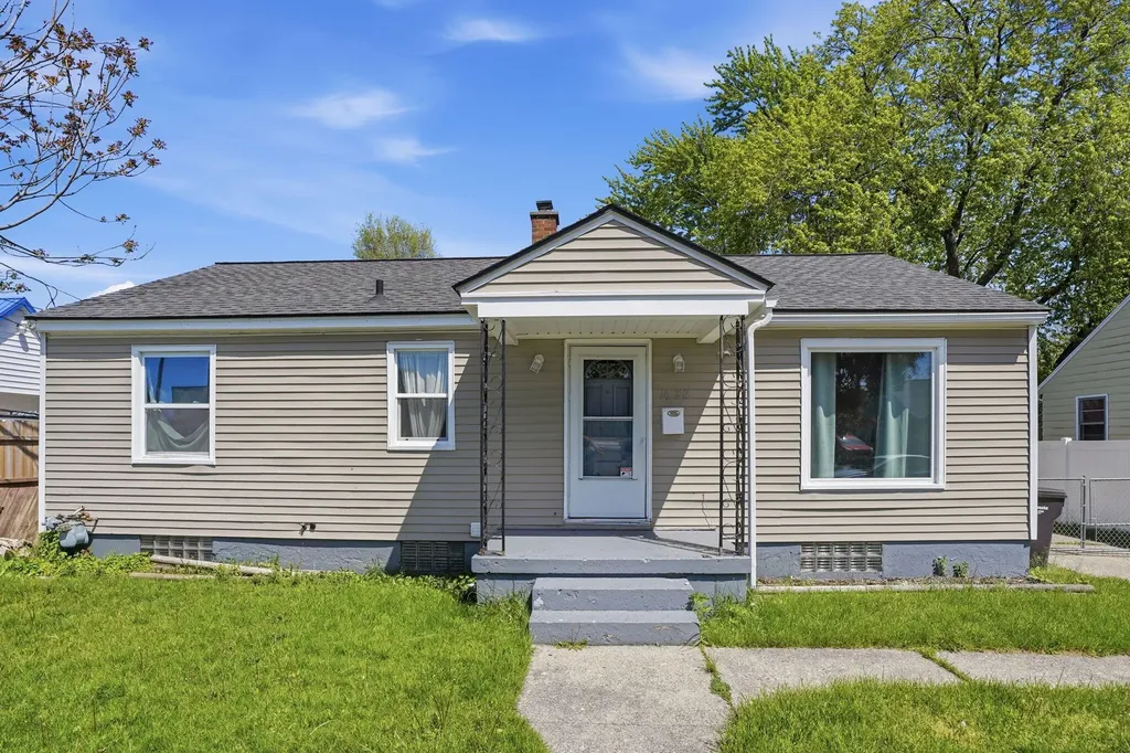 1620 Delwood Avenue SW Wyoming City MI 49509