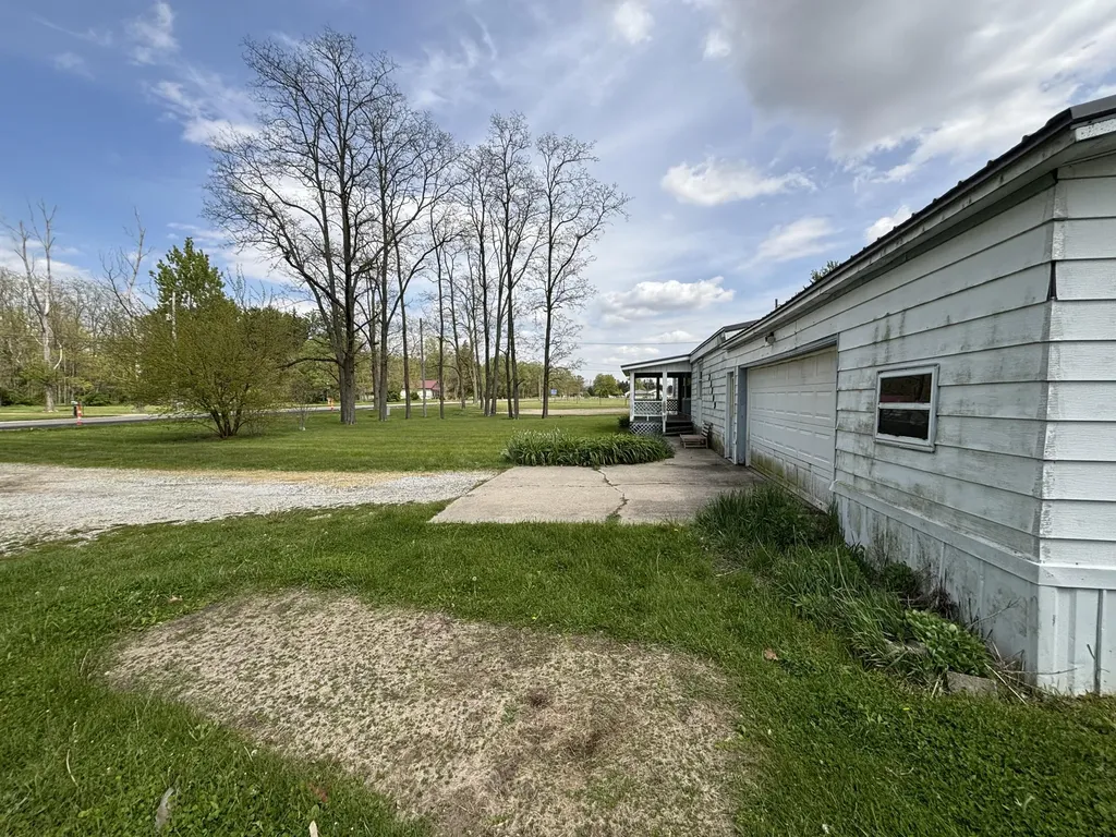 23799 M 86 Nottawa Township MI 49032