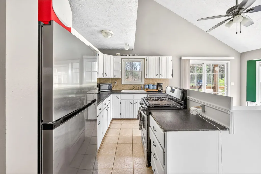 22597 Tamarack Road Reynolds Township MI 49329