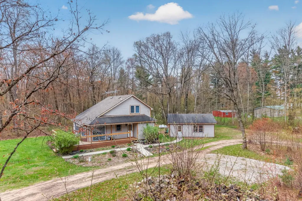 22597 Tamarack Road Reynolds Township MI 49329