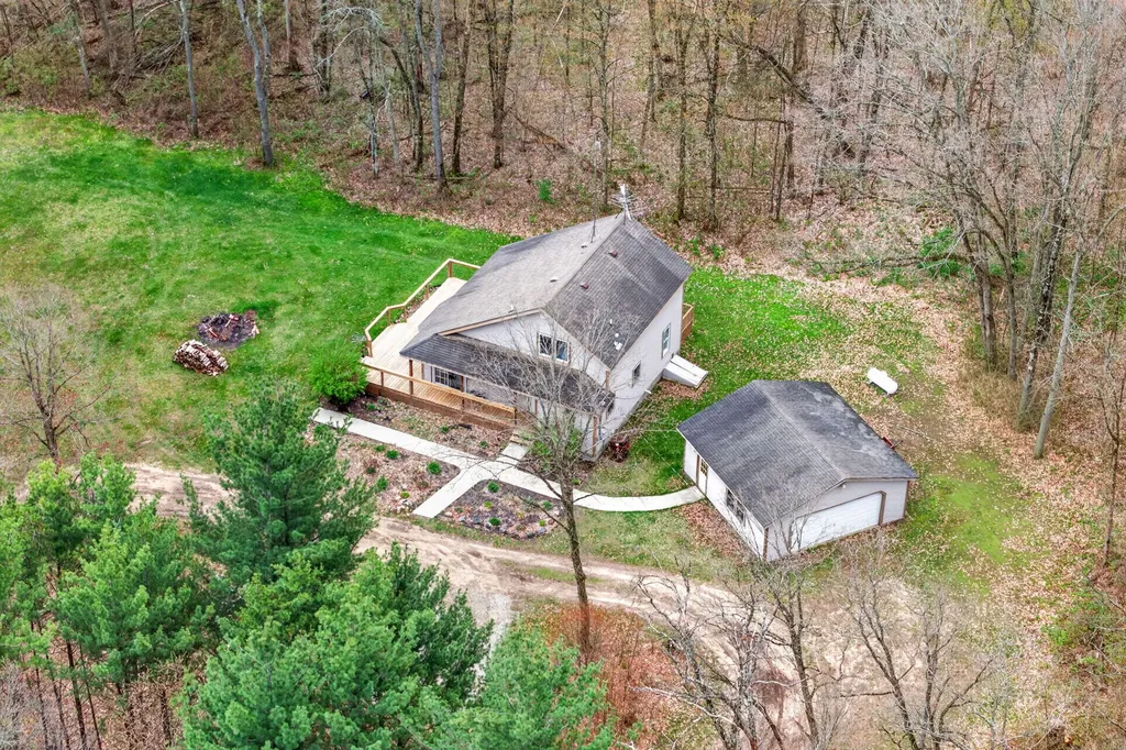 22597 Tamarack Road Reynolds Township MI 49329
