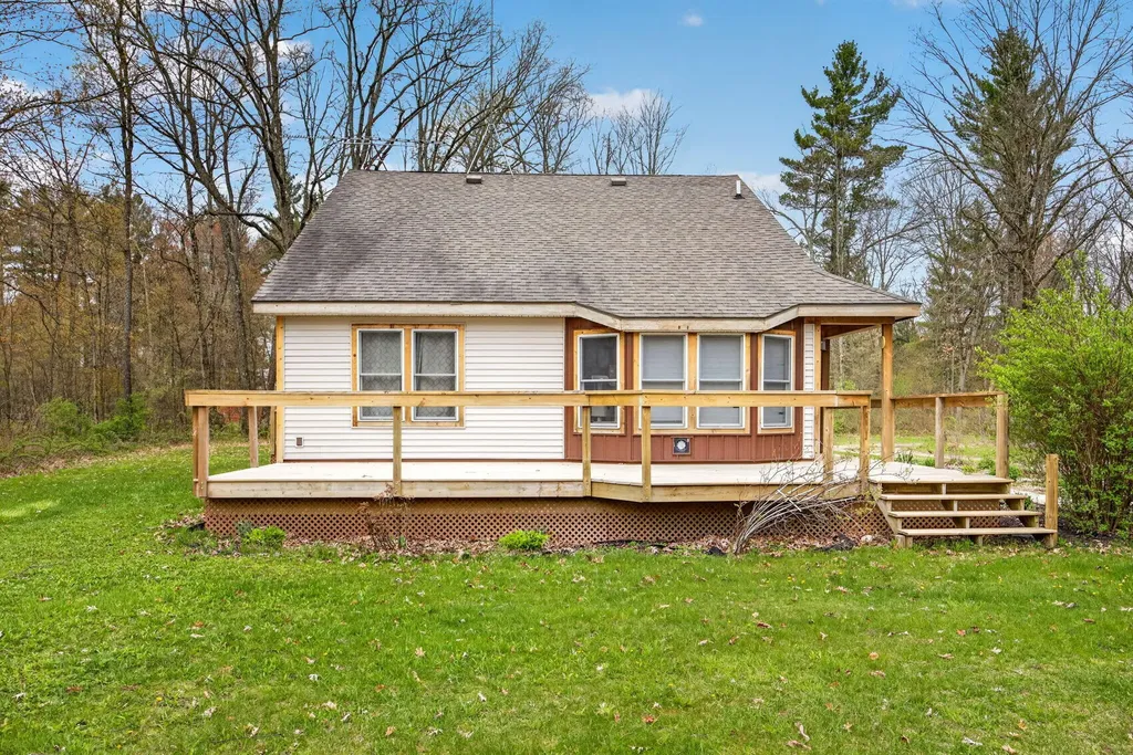 22597 Tamarack Road Reynolds Township MI 49329