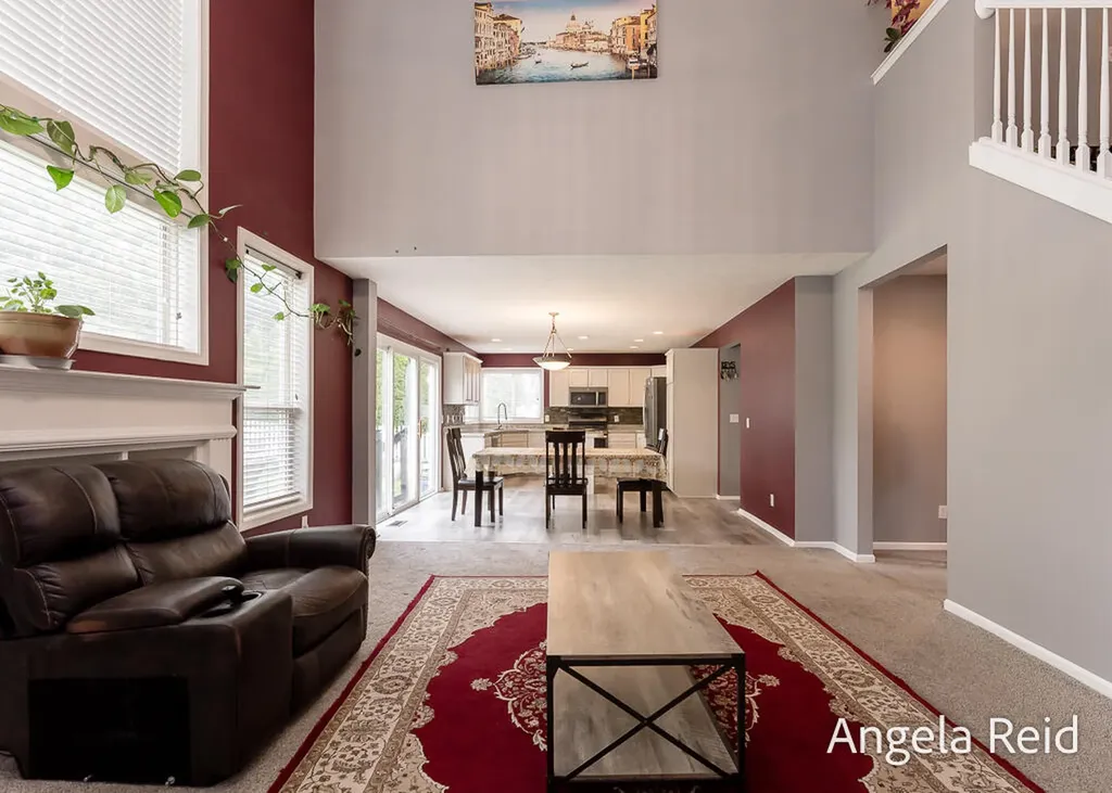 3528 Birch Knoll Drive SE Kentwood City MI 49512