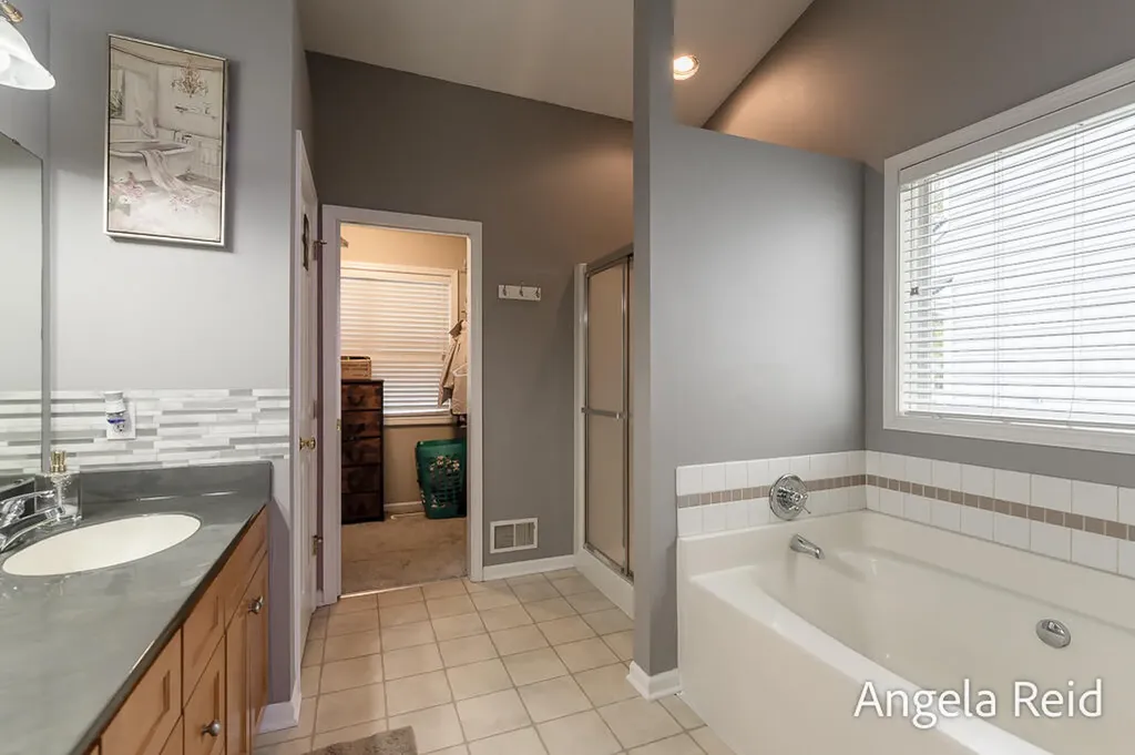 3528 Birch Knoll Drive SE Kentwood City MI 49512