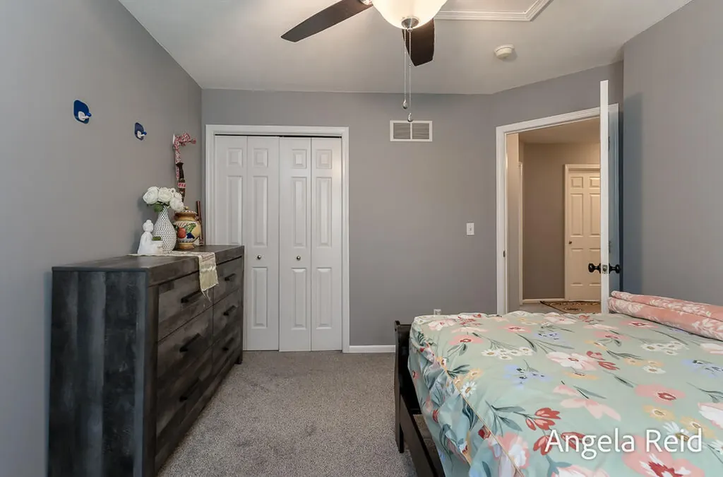 3528 Birch Knoll Drive SE Kentwood City MI 49512