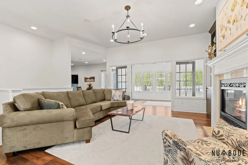 4082 Oakharbor Street Oshtemo Charter Township MI 49009