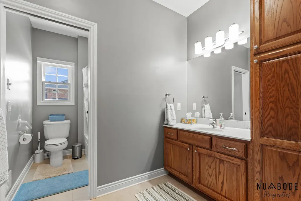 4082 Oakharbor Street Oshtemo Charter Township MI 49009