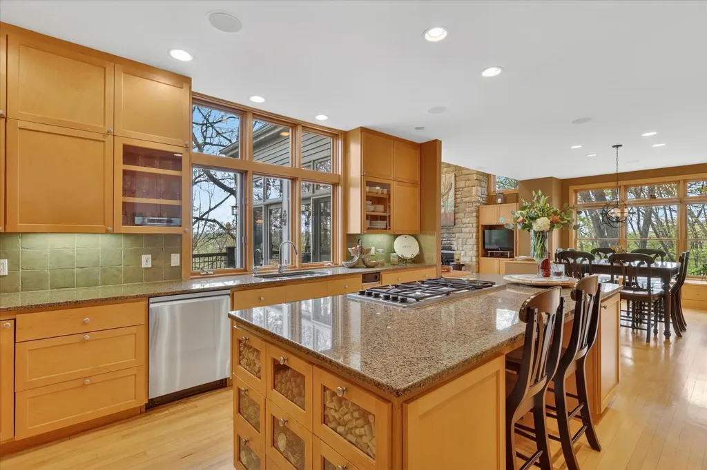 5069 Mountain Ridge Drive NE Ada Township MI 49301