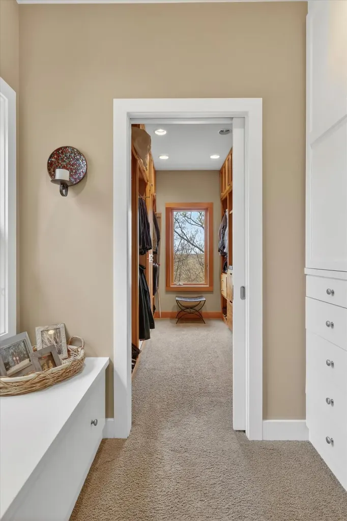 5069 Mountain Ridge Drive NE Ada Township MI 49301