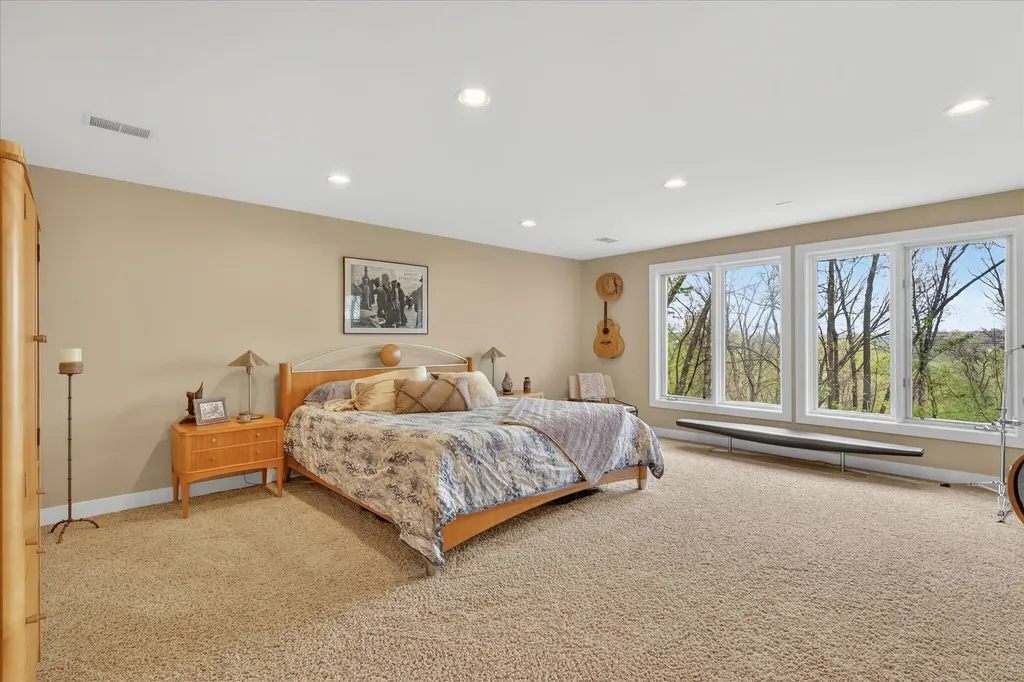 5069 Mountain Ridge Drive NE Ada Township MI 49301