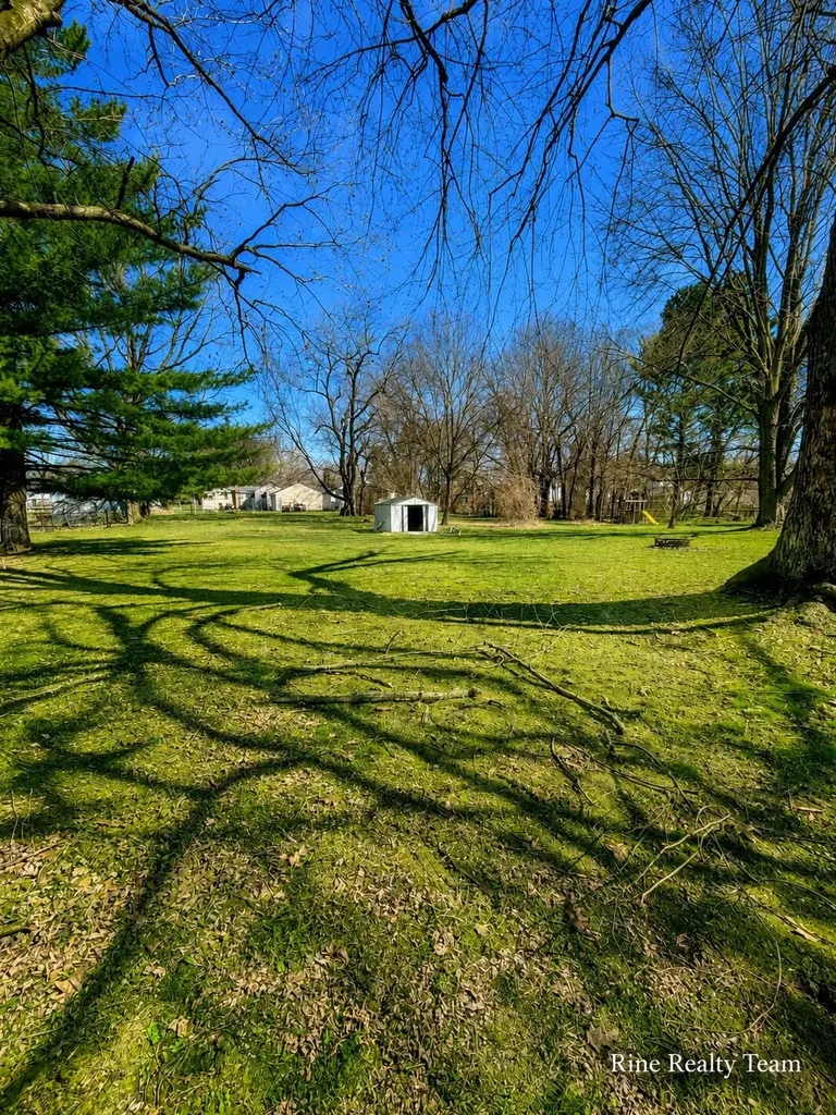 714 Cherry Street Charlotte City MI 48813