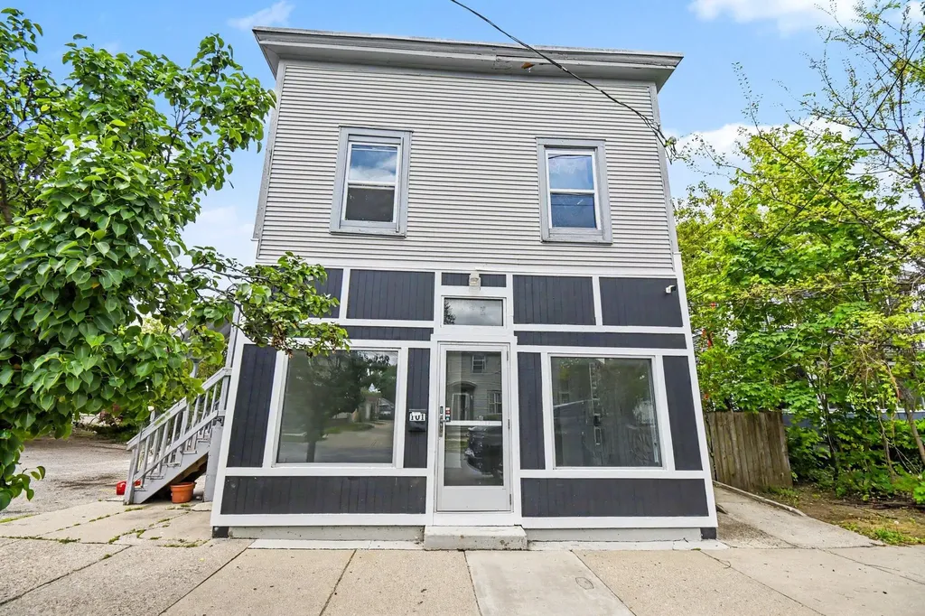 613 Fuller Avenue SE Grand Rapids City MI 49506