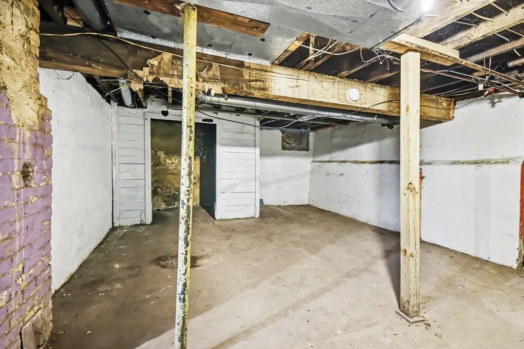 613 Fuller Avenue SE Grand Rapids City MI 49506