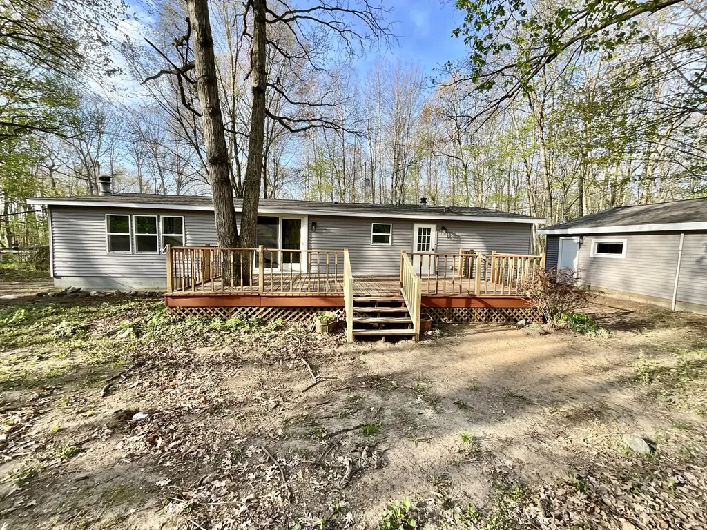 6249 E Tamarack Road Richland Township MI 48891
