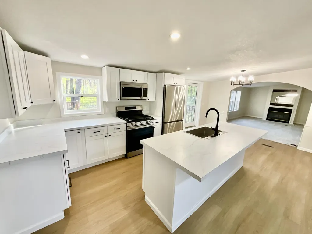6249 E Tamarack Road Richland Township MI 48891