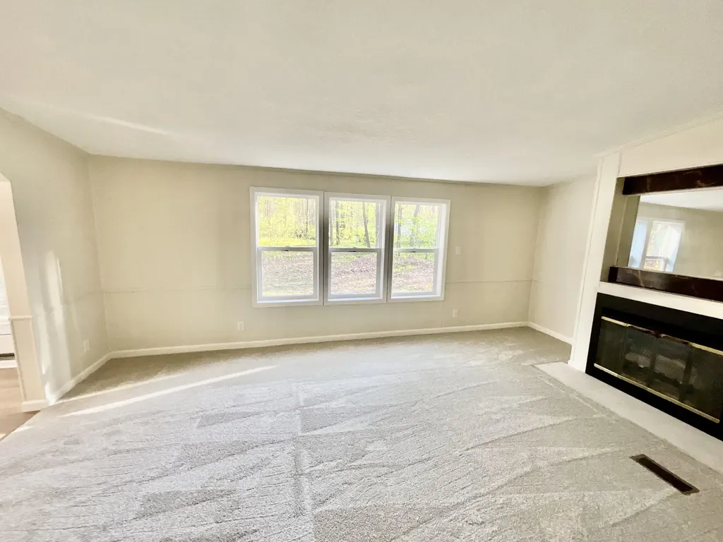 6249 E Tamarack Road Richland Township MI 48891