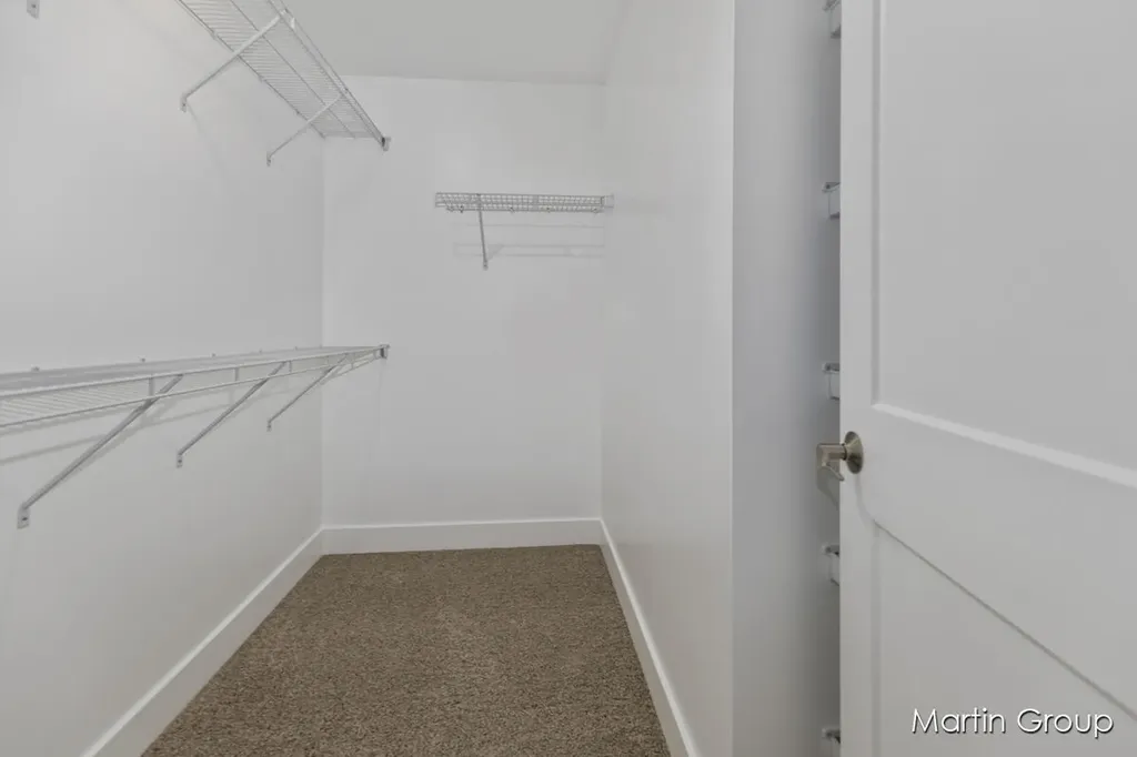 2245 Watertown Way NE Grand Rapids City MI 49505