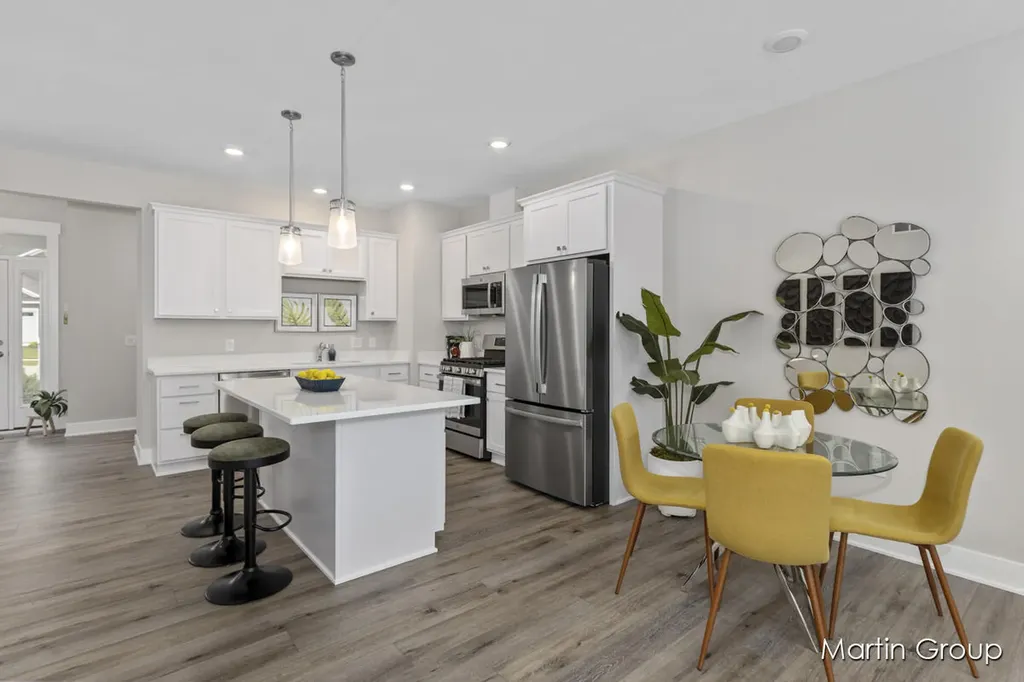2245 Watertown Way NE Grand Rapids City MI 49505