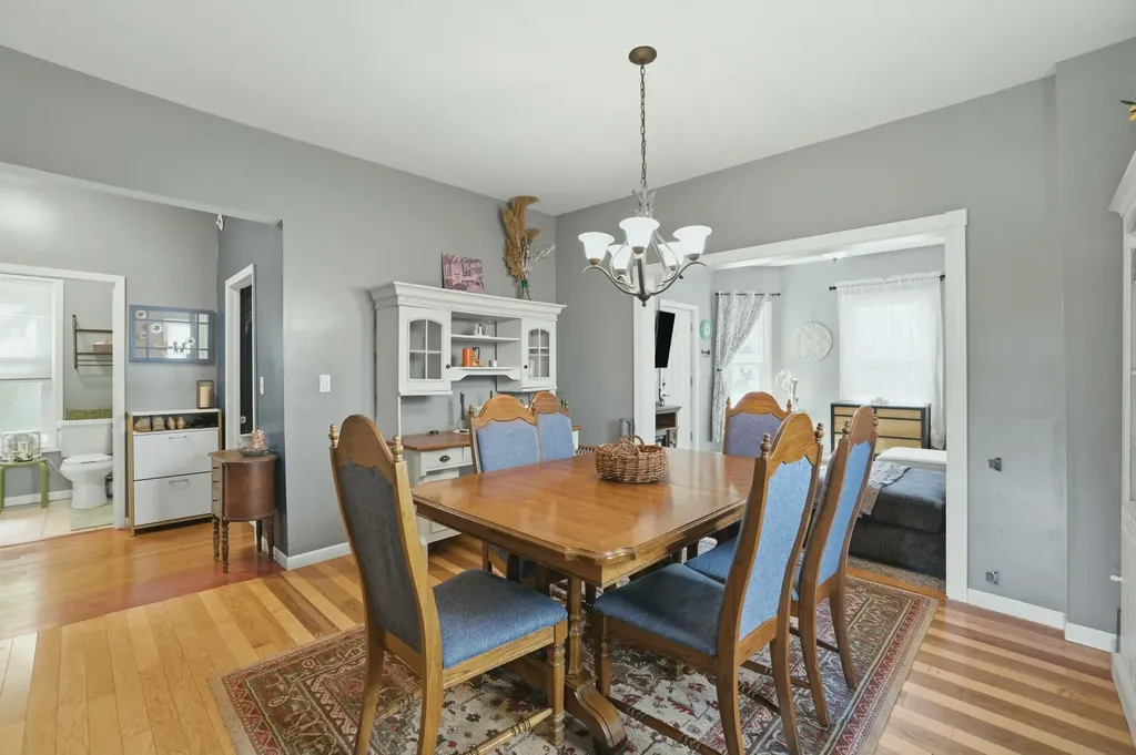317 Brown Street SE Grand Rapids City MI 49507