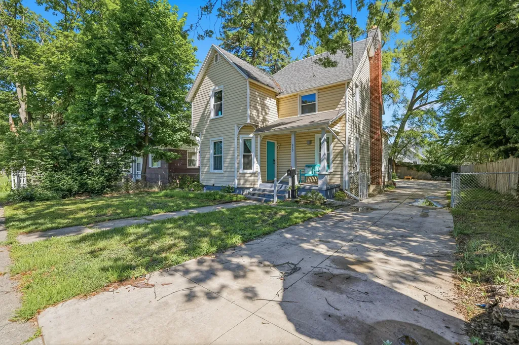 317 Brown Street SE Grand Rapids City MI 49507