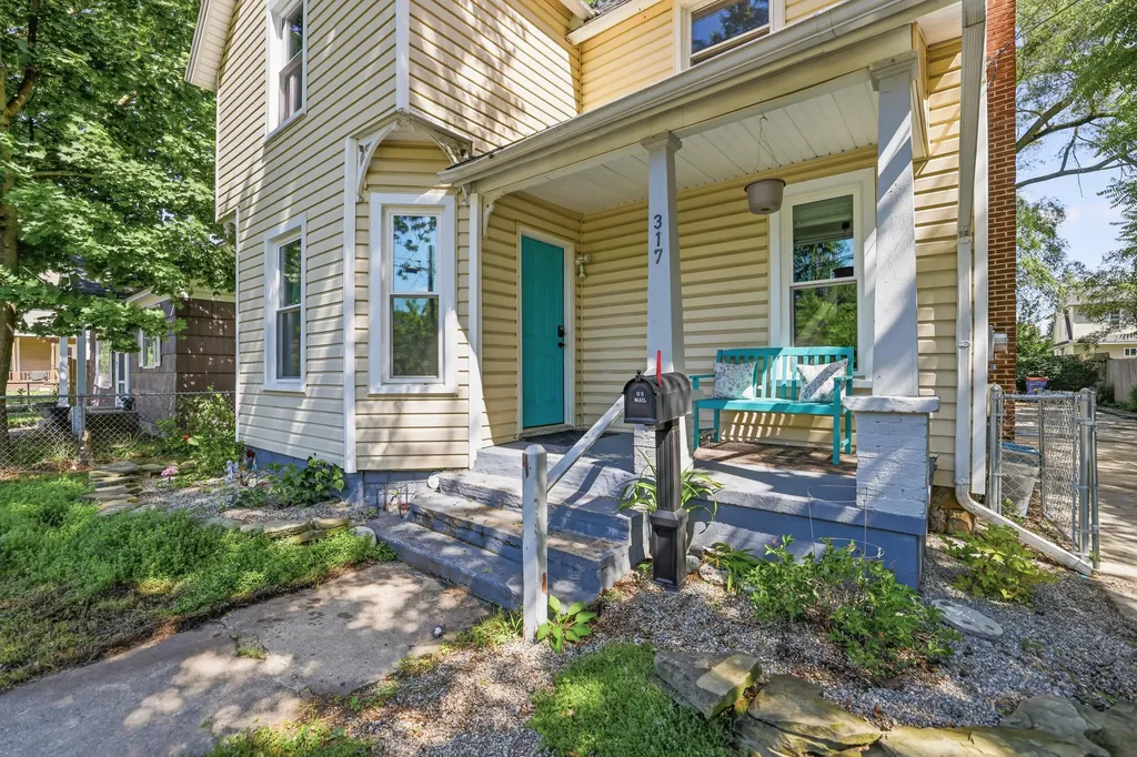 317 Brown Street SE Grand Rapids City MI 49507