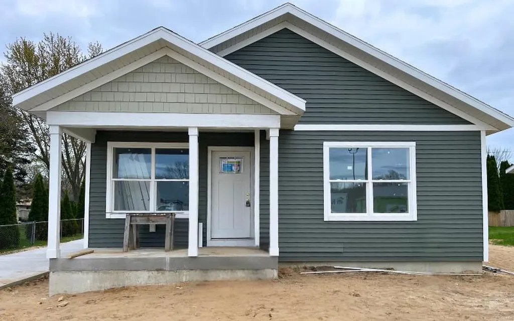 1351 Ada Avenue Muskegon City MI 49442
